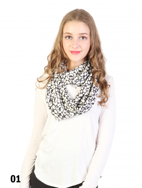 FLORAL PRINT LOOP SCARF